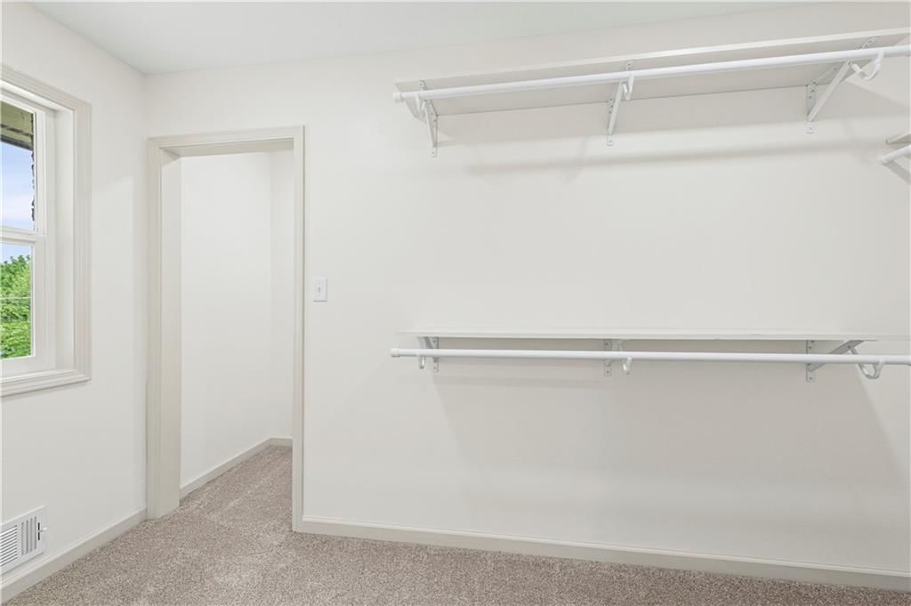 6504 Valley View Street — photo 32