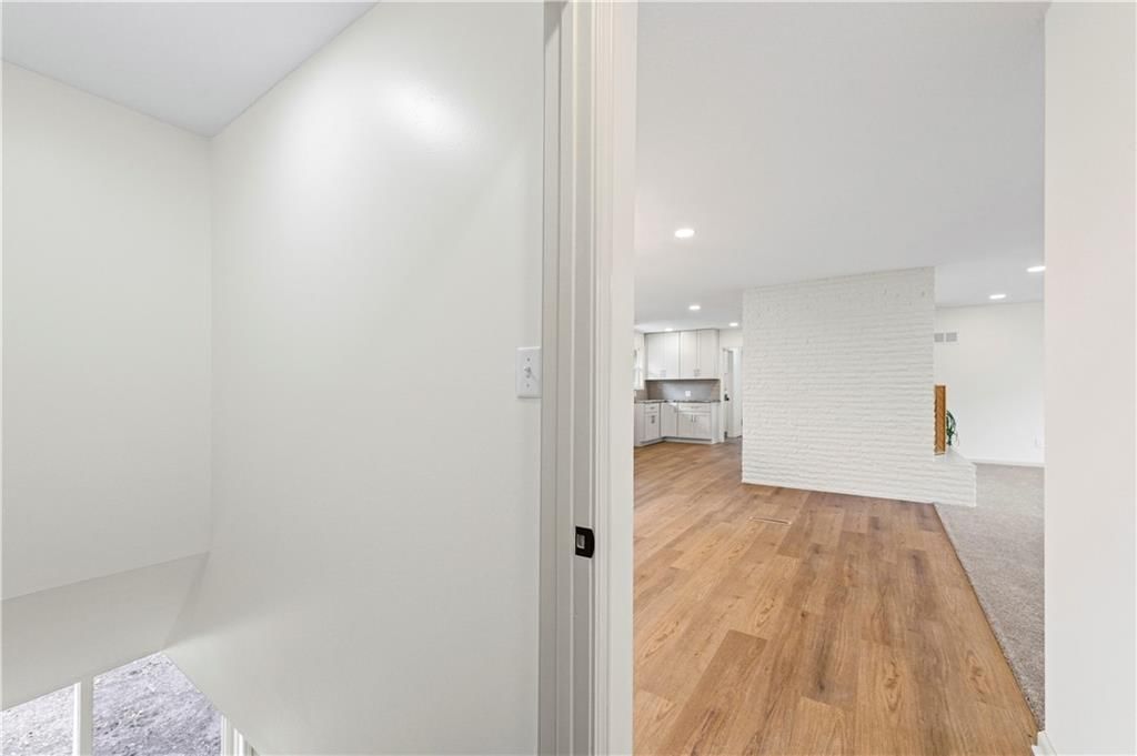6504 Valley View Street — photo 35