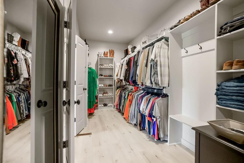 211 Broadmoor Drive — photo 18