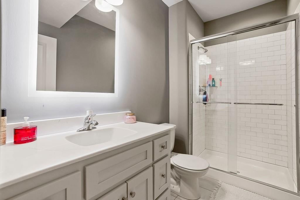 211 Broadmoor Drive — photo 32
