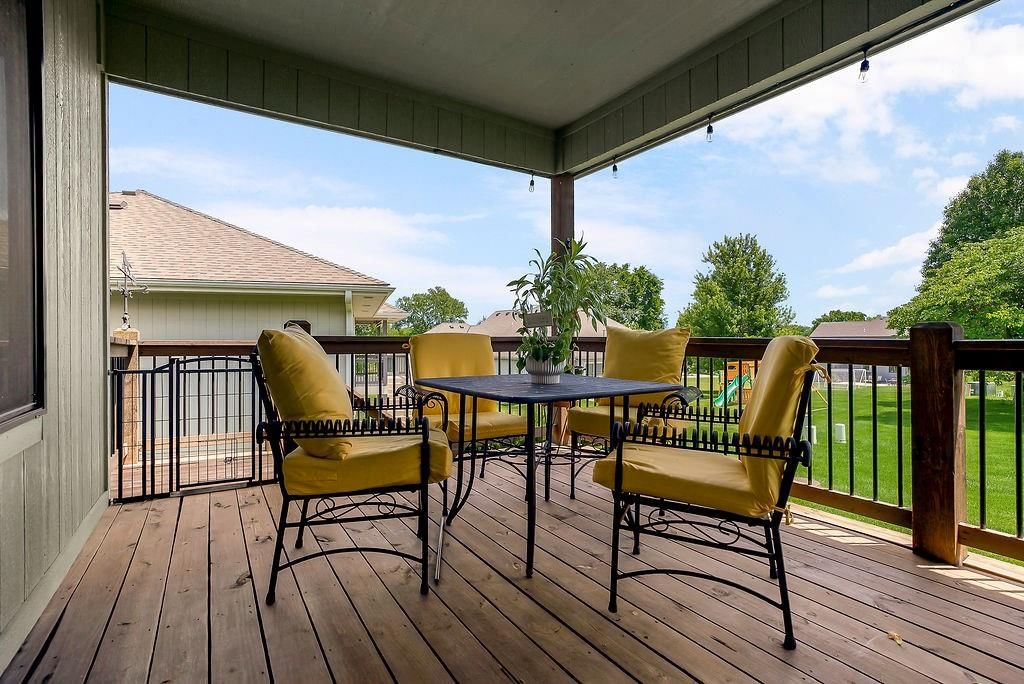 211 Broadmoor Drive — photo 33