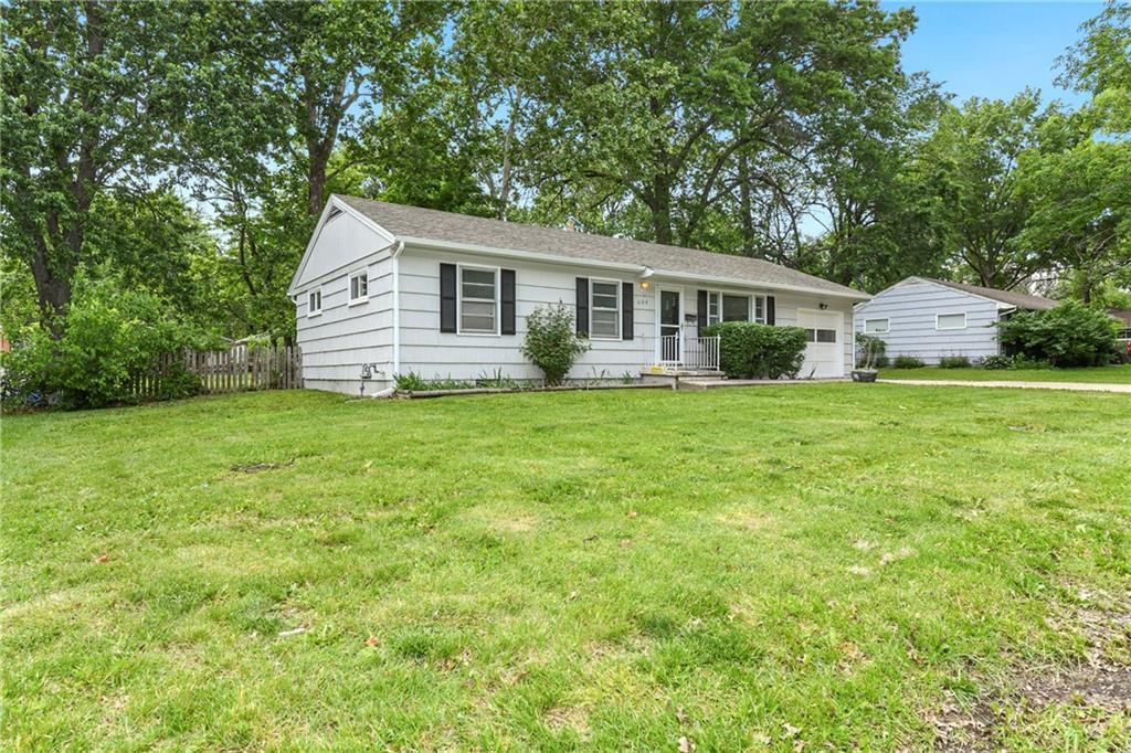 604 SE Browning Avenue — photo 2