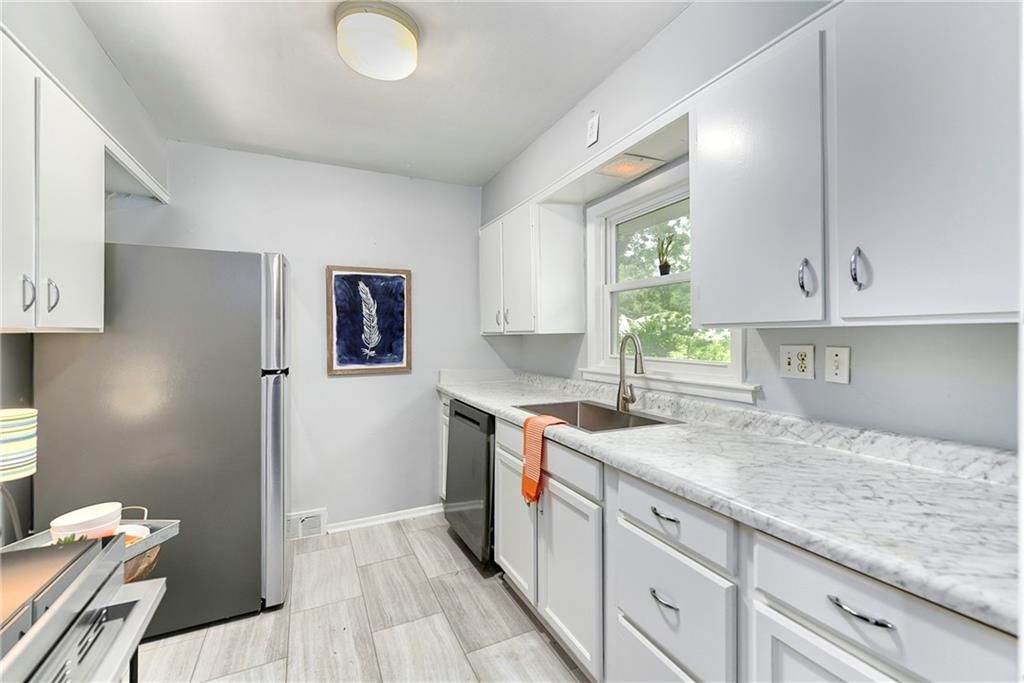 604 SE Browning Avenue — photo 13