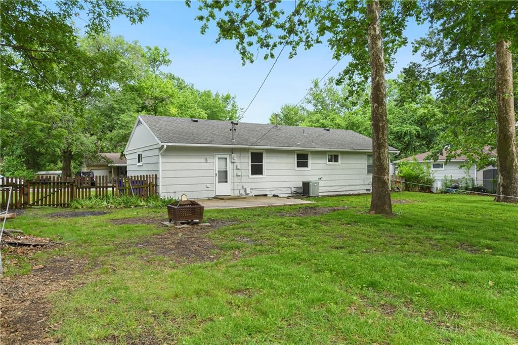 604 SE Browning Avenue — photo 26