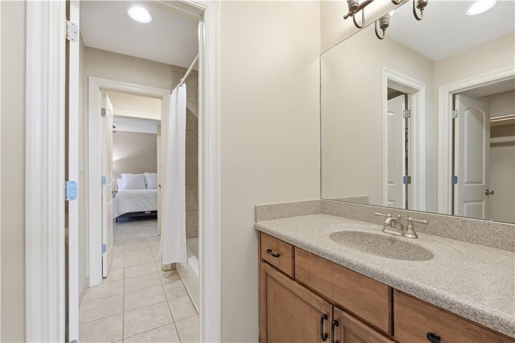 15565 S Gallery Street — photo 39