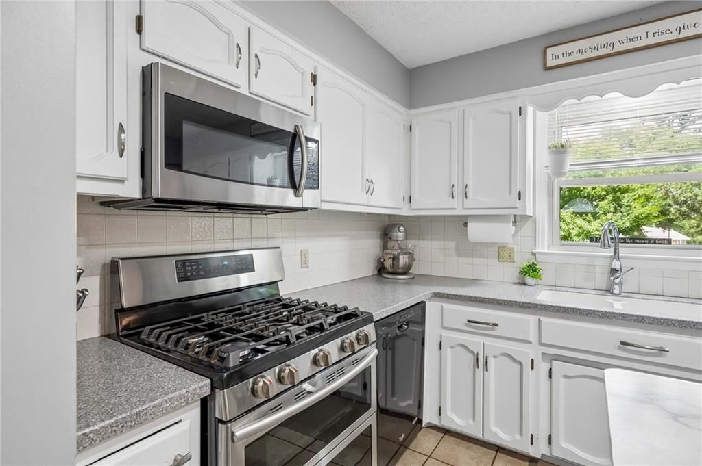 1813 Place Liberte Drive — photo 11