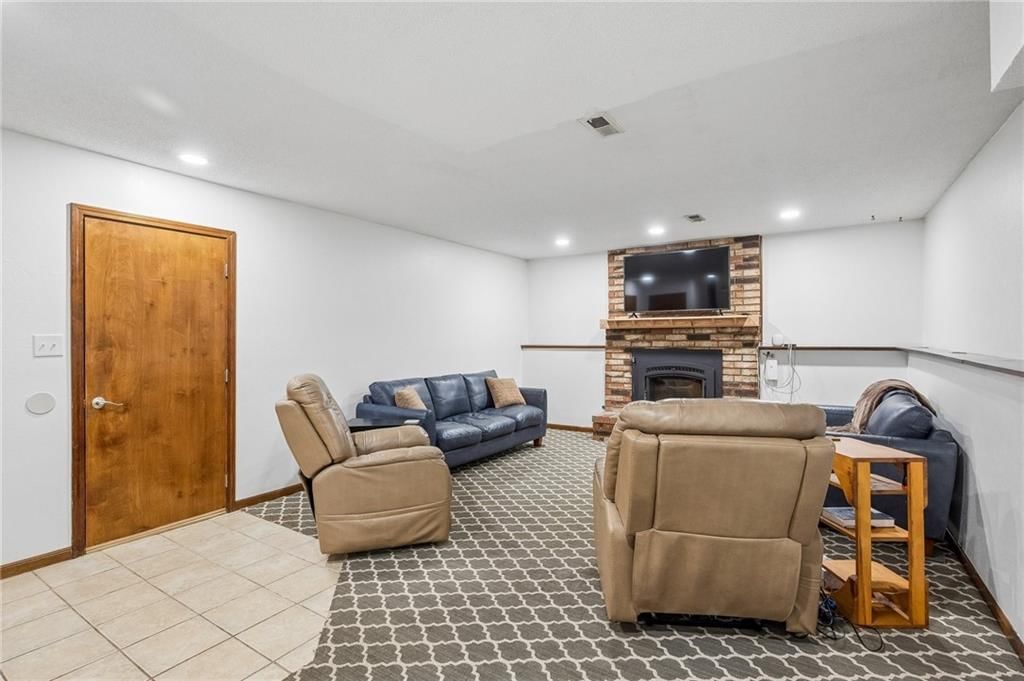 1813 Place Liberte Drive — photo 25