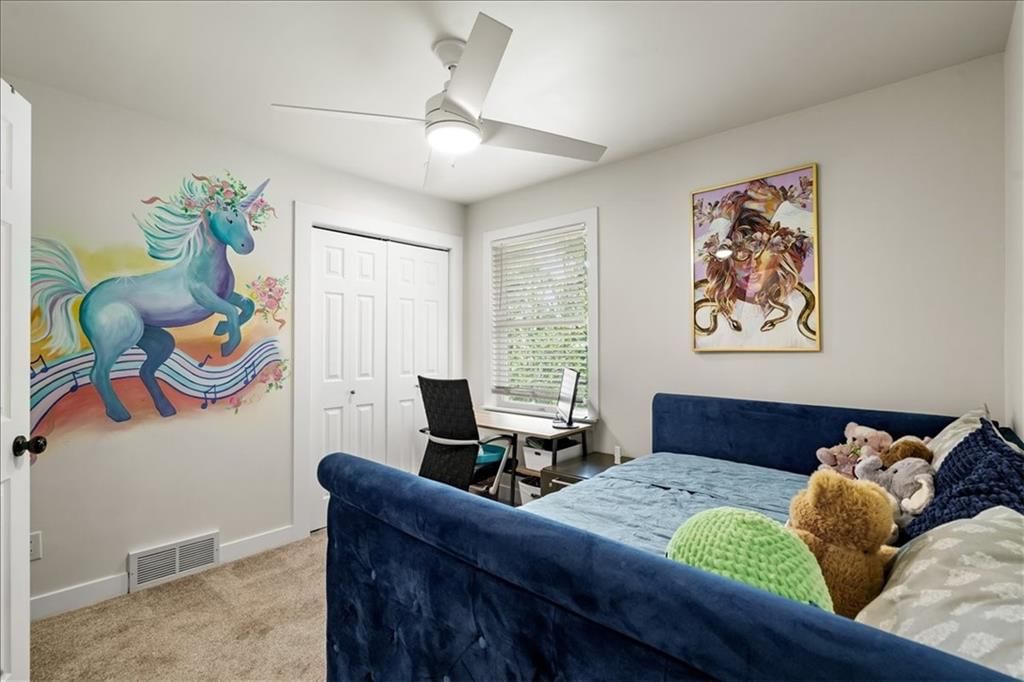 213 NE Landings Court — photo 30