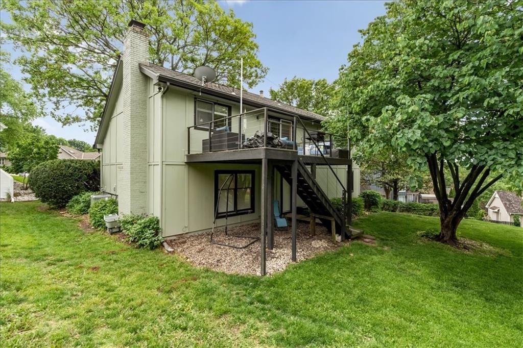 213 NE Landings Court — photo 33