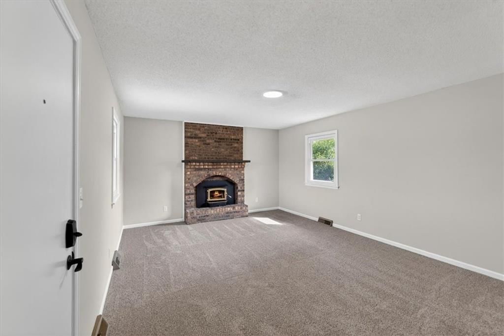 14405 E State Route 2 N/A — photo 15