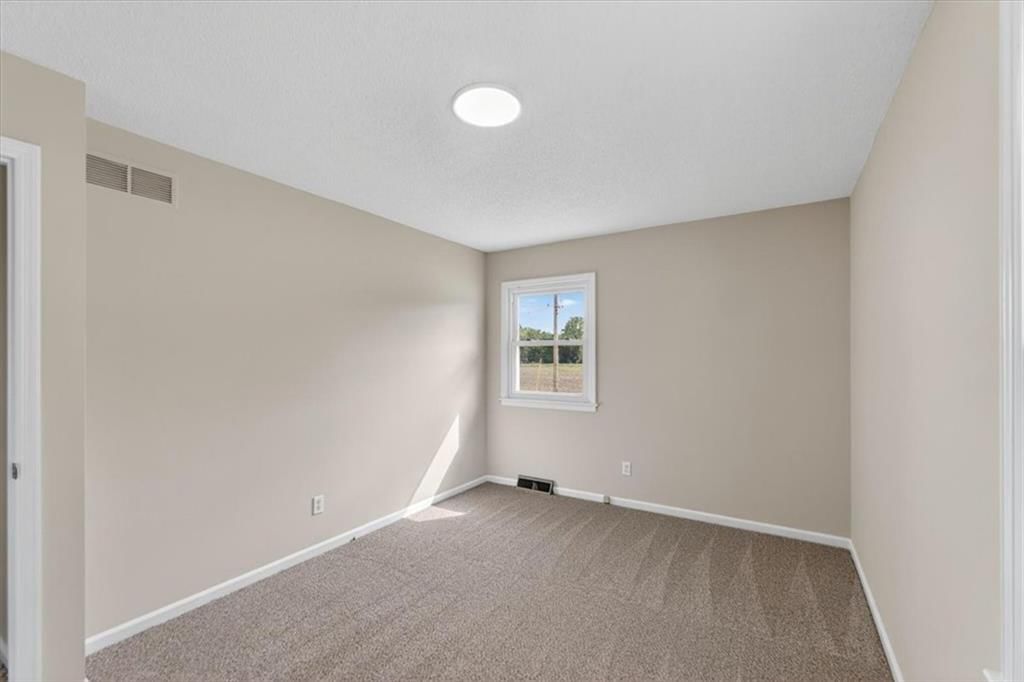 14405 E State Route 2 N/A — photo 24