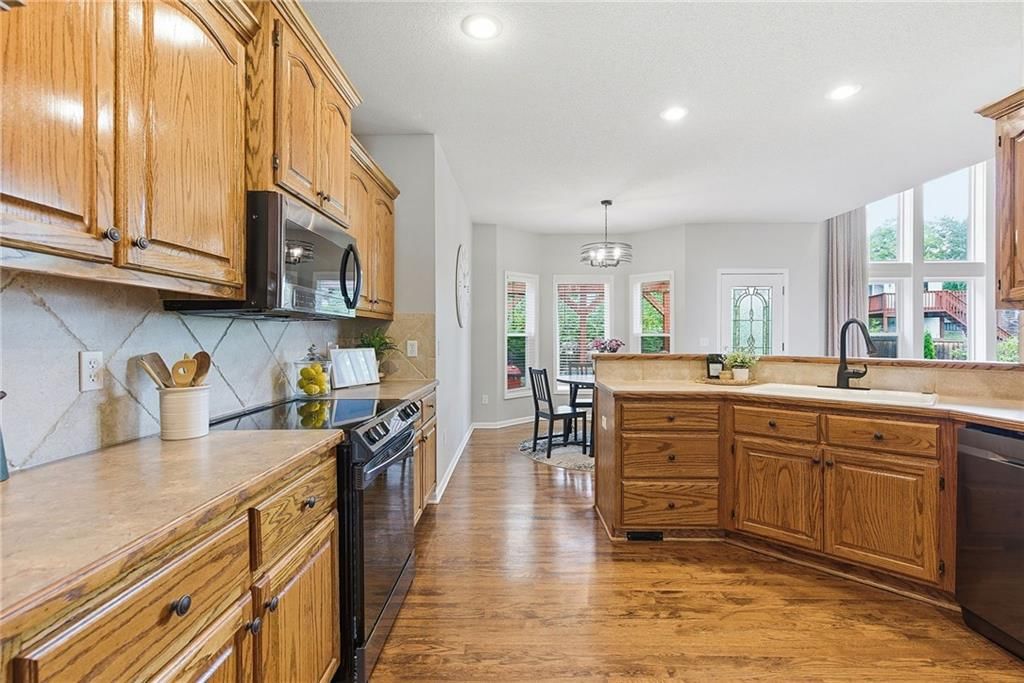 15311 S Navaho Drive — photo 12
