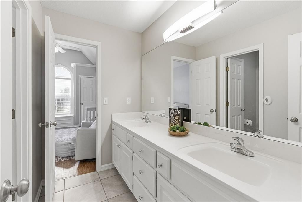 15311 S Navaho Drive — photo 39