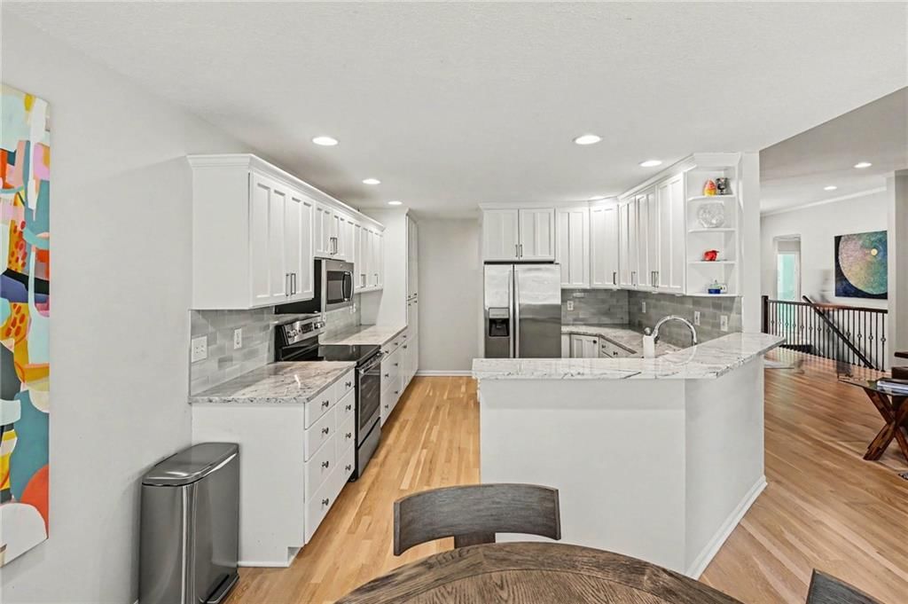 9304 W 125TH Street — photo 9