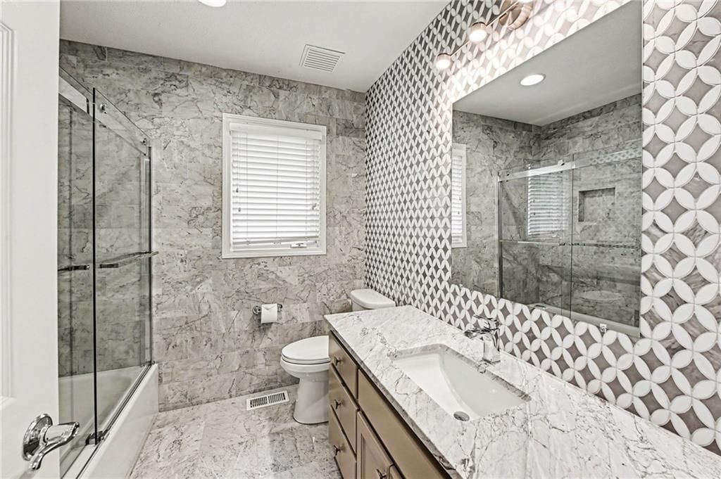 9304 W 125TH Street — photo 16
