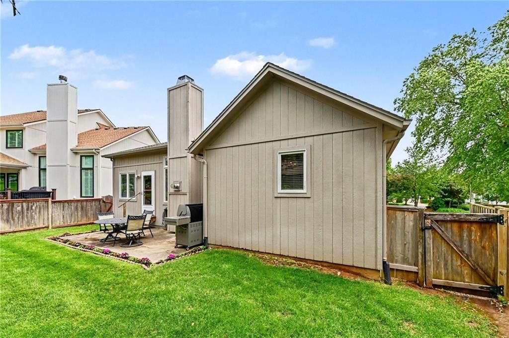 9304 W 125TH Street — photo 26