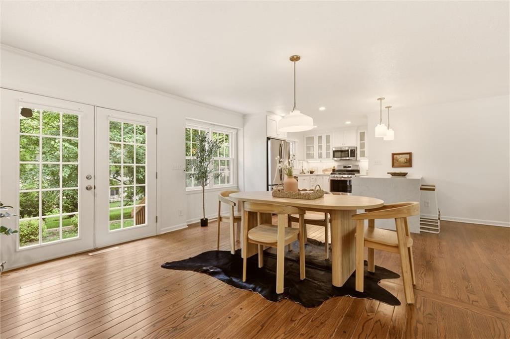 2309 W 104th Street — photo 23