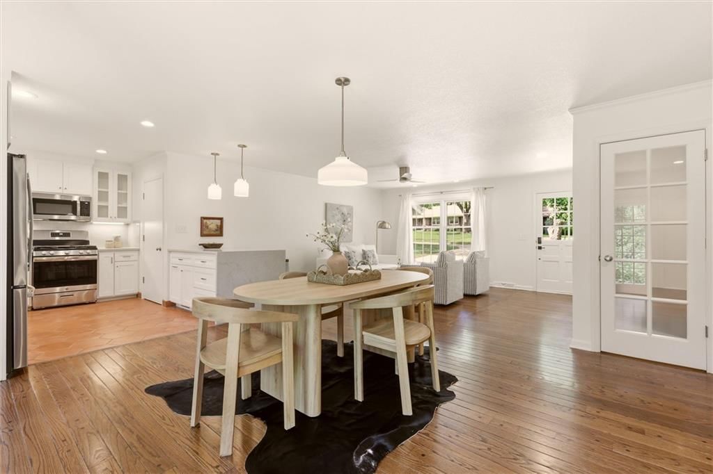 2309 W 104th Street — photo 24