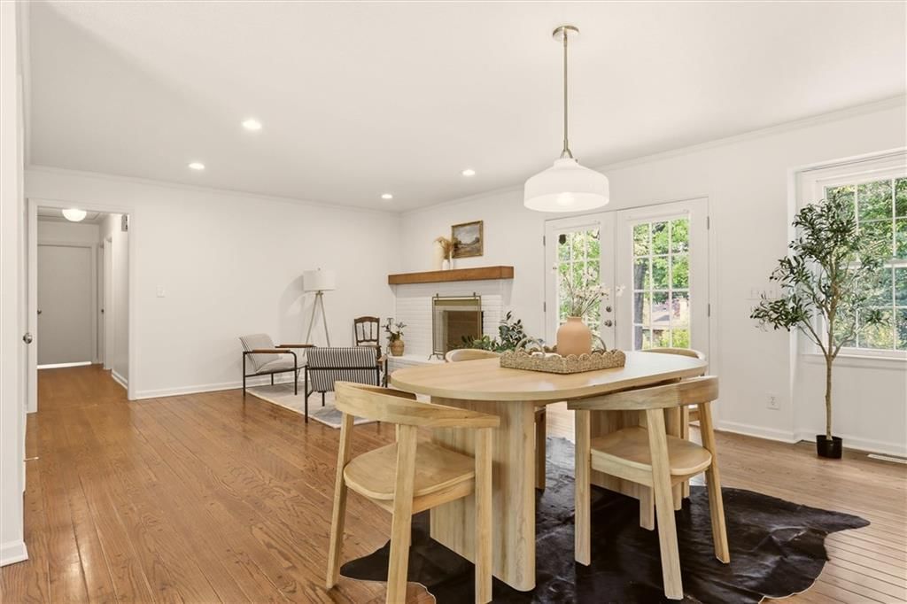 2309 W 104th Street — photo 27