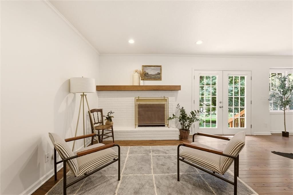 2309 W 104th Street — photo 28