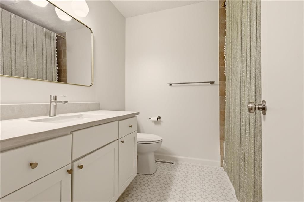 2309 W 104th Street — photo 39