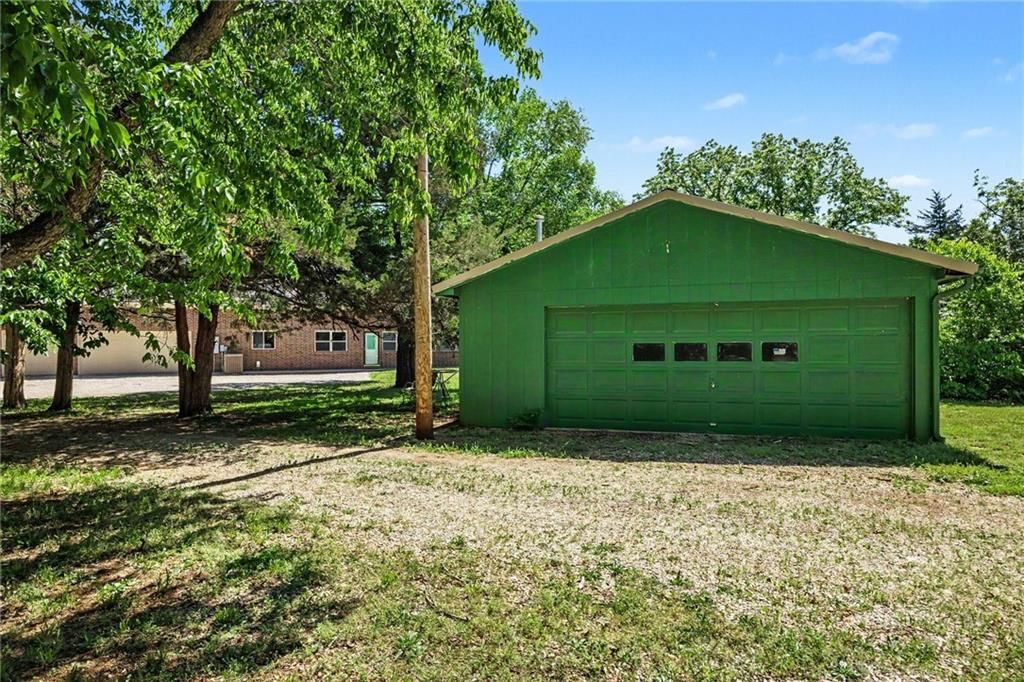 57 W Lake Road — photo 3