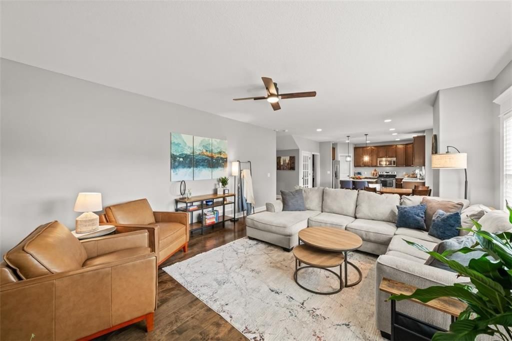 4209 N 141st Street — photo 17