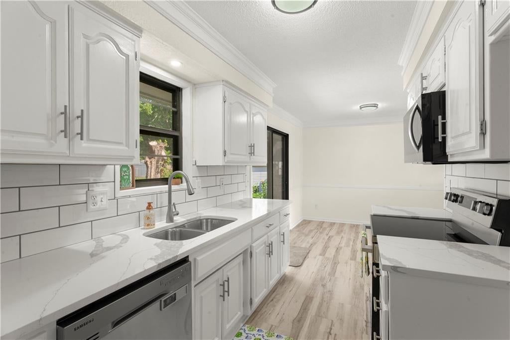 1334 S Main Street — photo 12