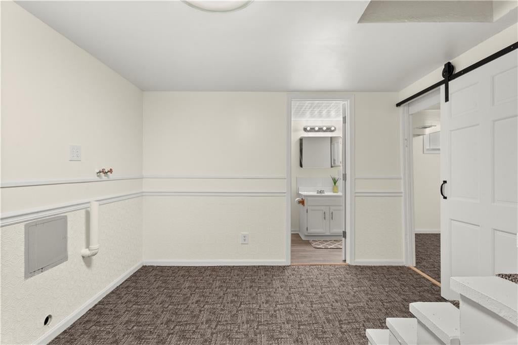 Photo 22 of 29 - 1334 S Main Street, Independence, MO 64055