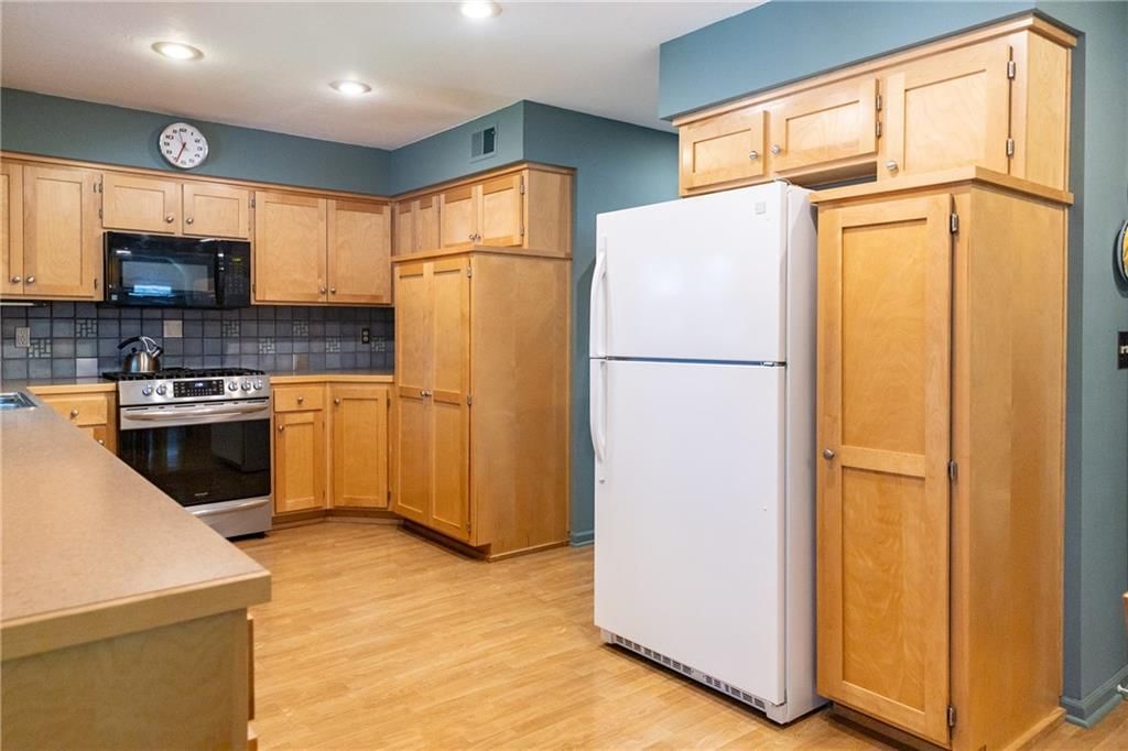 7906 Alden Lane — photo 6