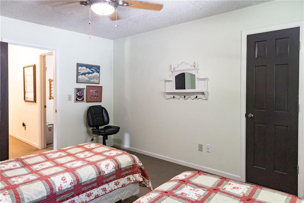 7906 Alden Lane — photo 28