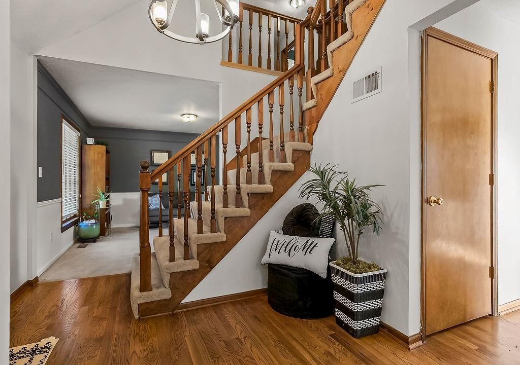 1526 NE Florence Avenue — photo 5