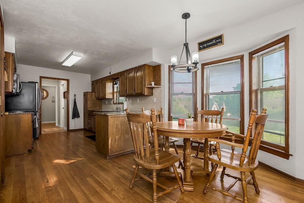 1526 NE Florence Avenue — photo 12