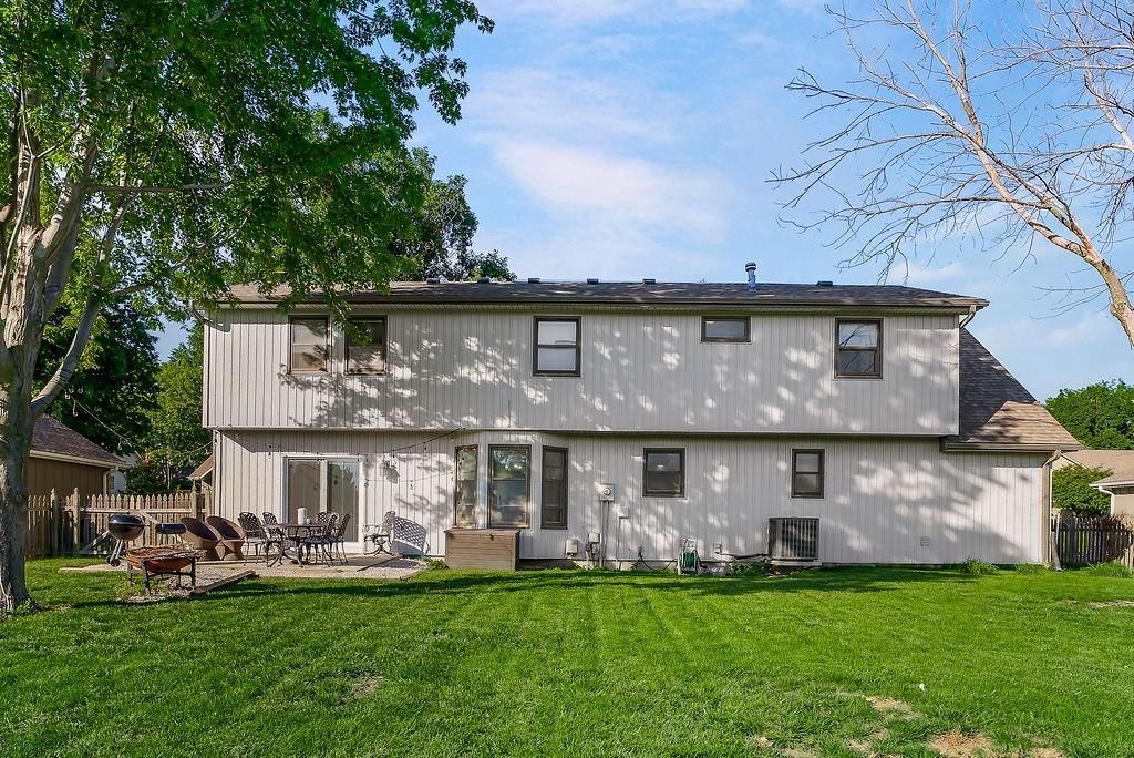 1526 NE Florence Avenue — photo 30