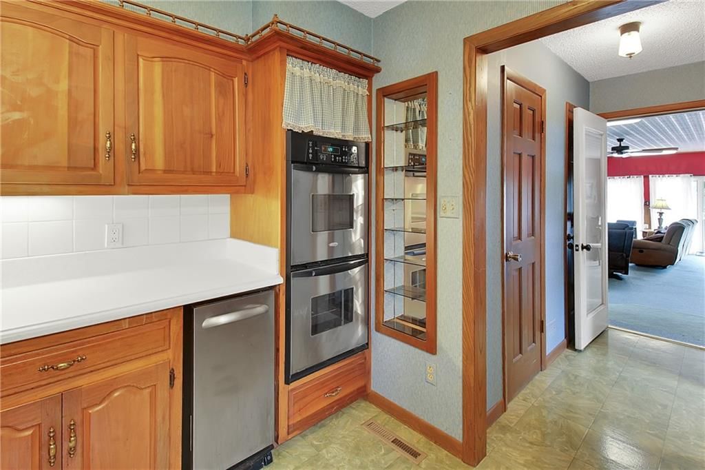 304 St Ignatius Street — photo 17