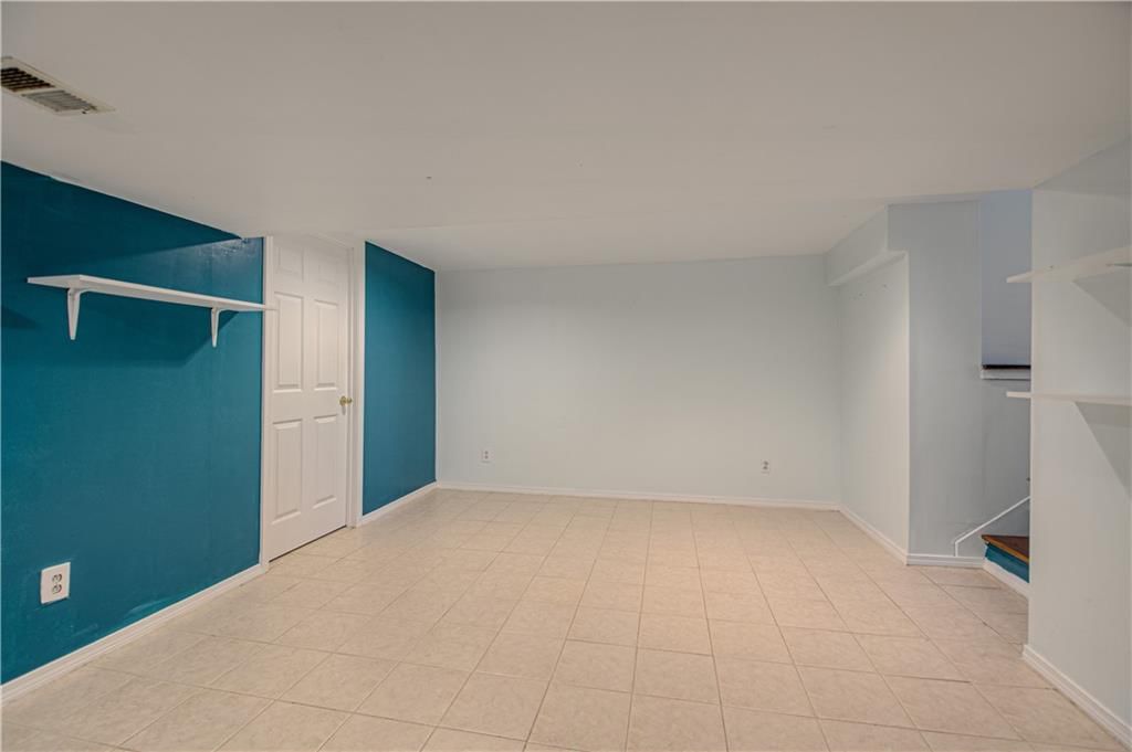 525 E 129th Terrace — photo 39
