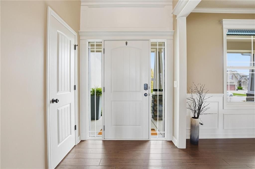 1513 SW Whistle Drive — photo 2