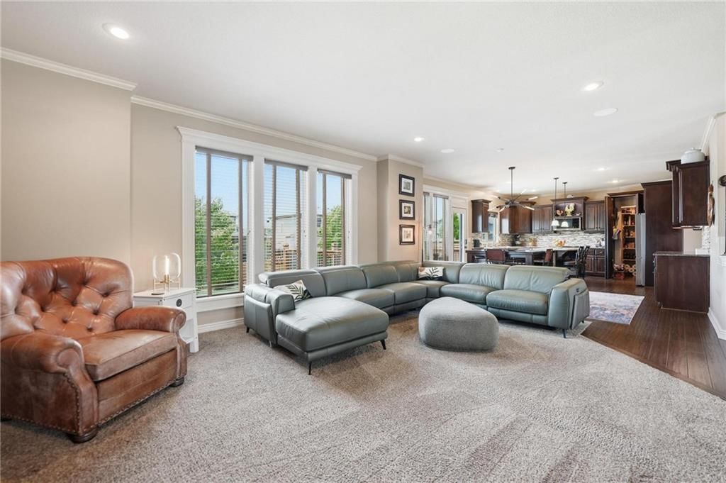 1513 SW Whistle Drive — photo 4