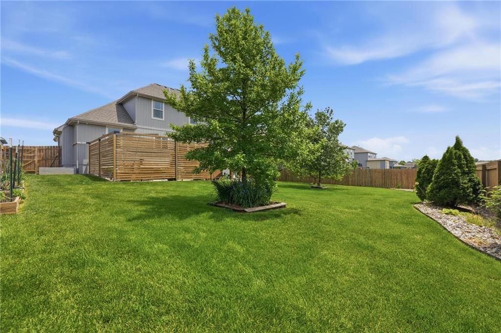 1513 SW Whistle Drive — photo 46