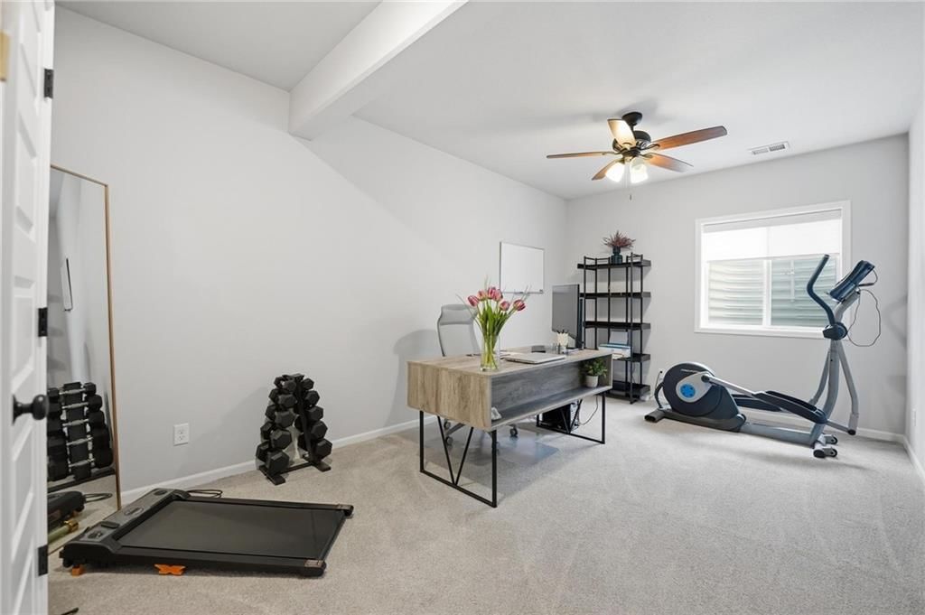 330 NW Ambersham Drive — photo 33