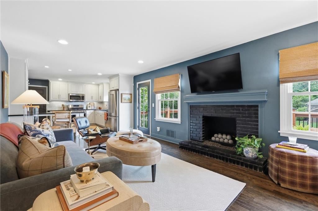 9531 Catalina Street — photo 14