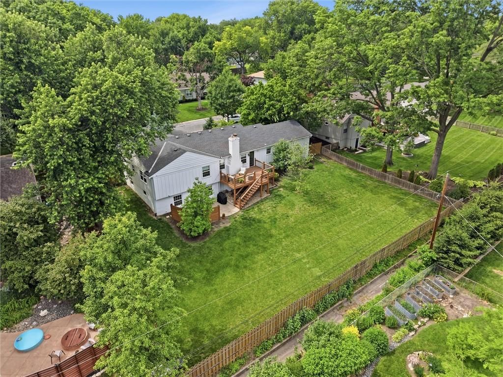 9531 Catalina Street — photo 43
