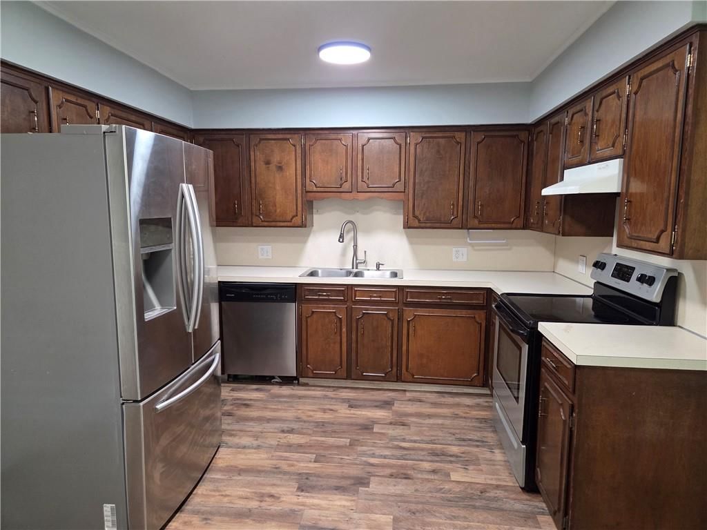 914 Fairlane Drive — photo 7