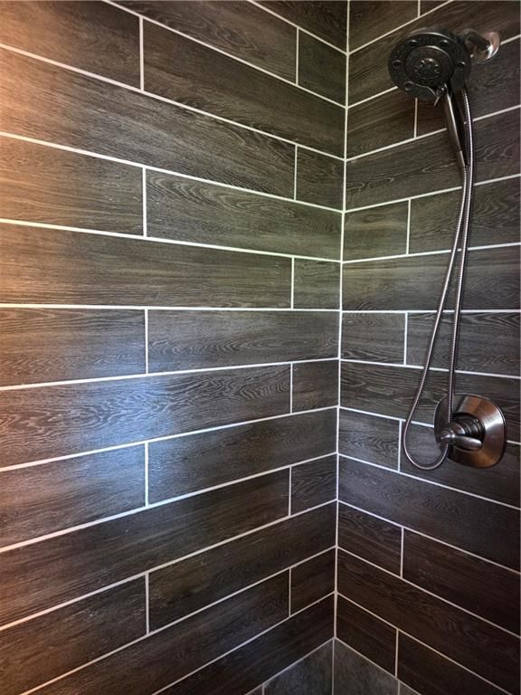 914 Fairlane Drive — photo 11