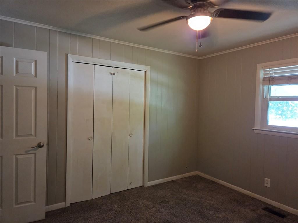 914 Fairlane Drive — photo 16