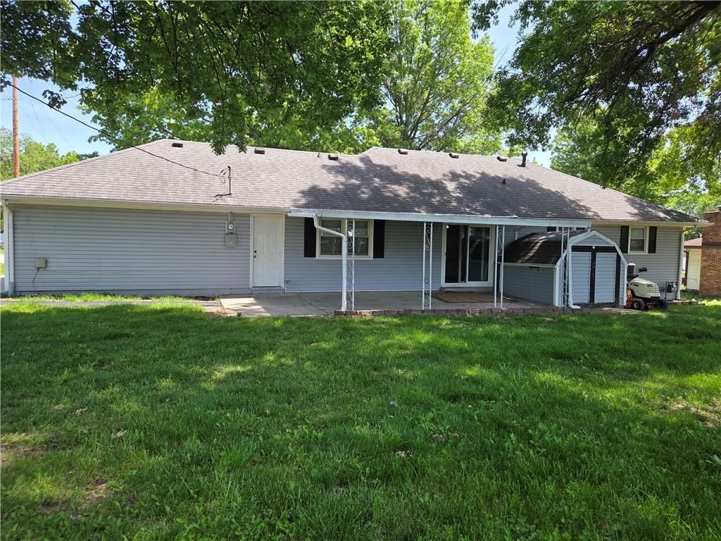 914 Fairlane Drive — photo 17