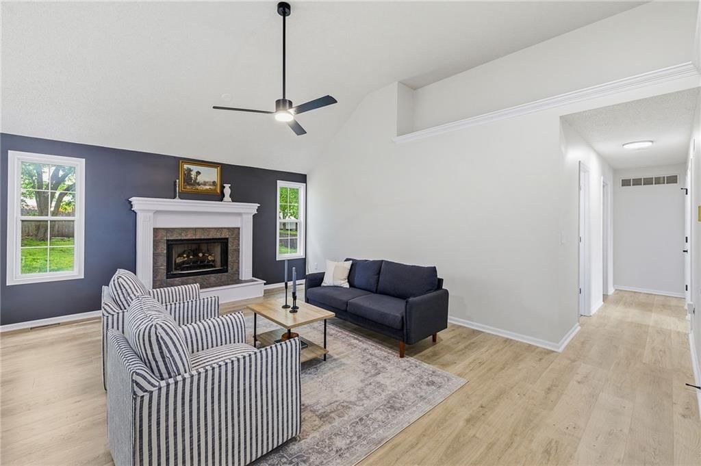 1003 Lincoln Street — photo 8
