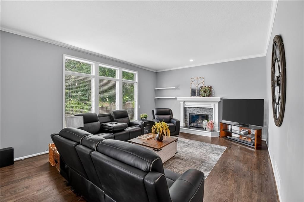 2625 SW 9th Terrace — photo 8