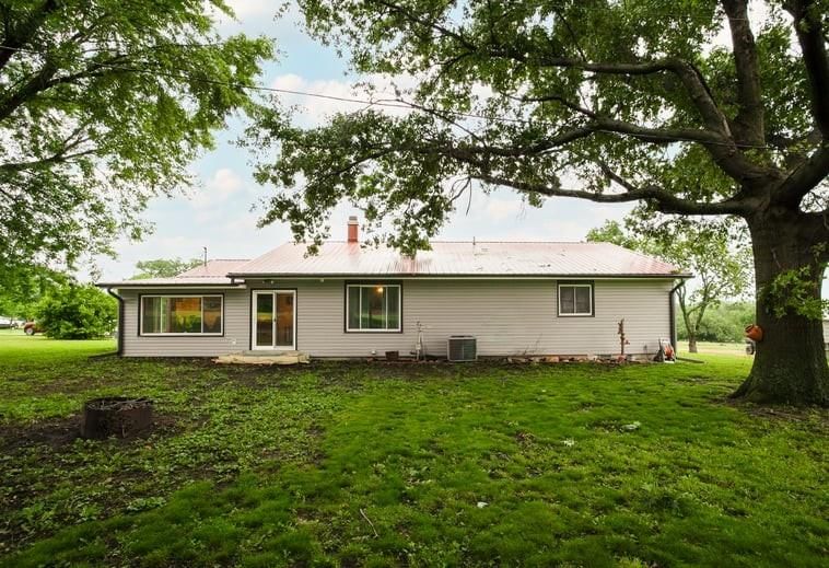 3373 Parkview Drive — photo 29