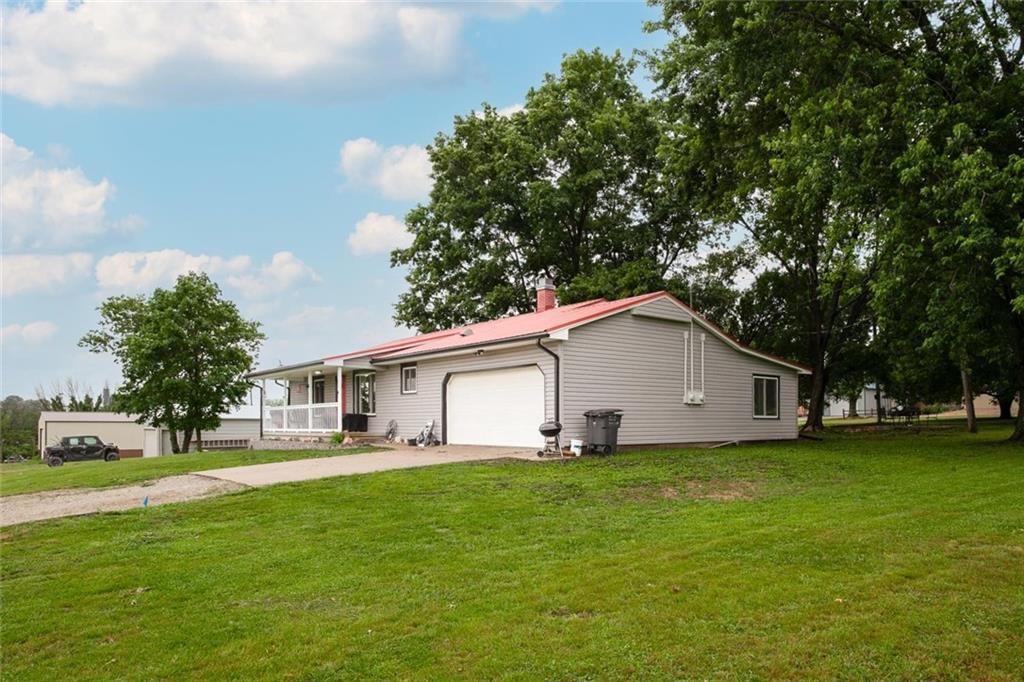 3373 Parkview Drive — photo 30